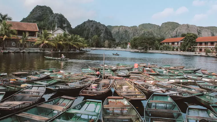 boat ride in tam coc vietnam